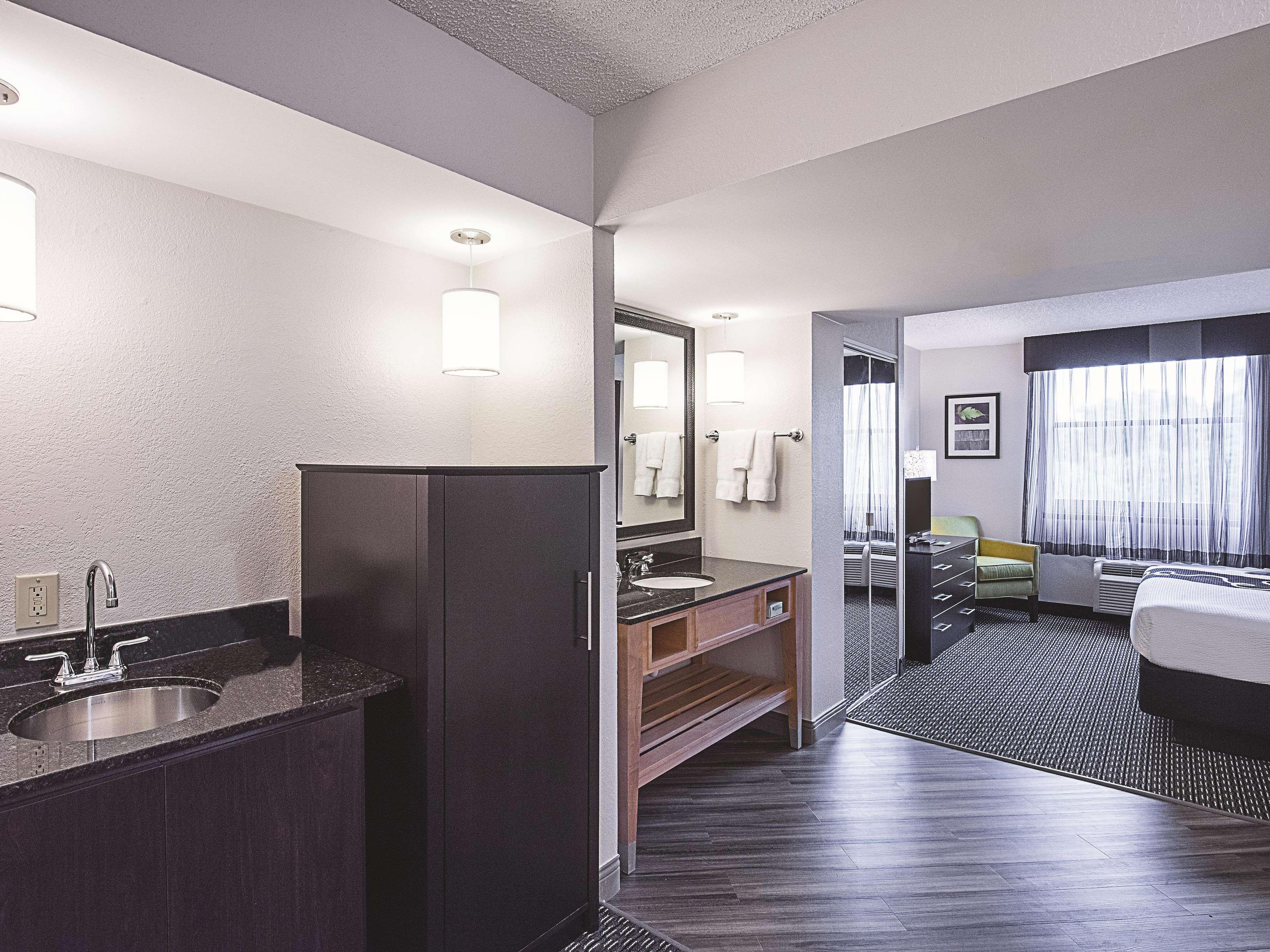 La Quinta By Wyndham Plantation At Sw 6Th St Hotel Екстериор снимка